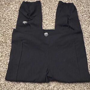 Alo Black Leggings